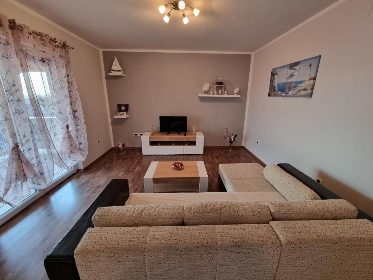 Apartments Vukic Crikvenica Εξωτερικό φωτογραφία